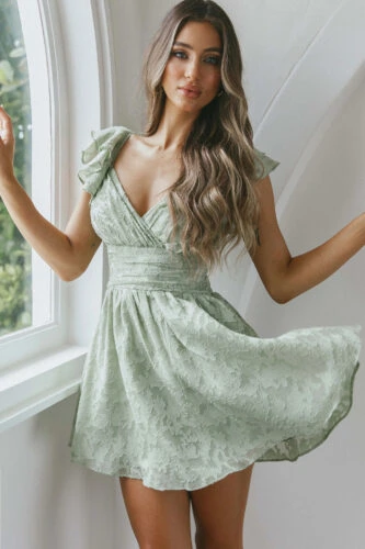 USA Teenage Wearing Cutest Graduation Skirts for 2026